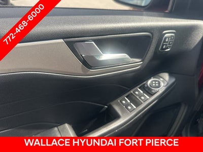 2021 Ford Escape SEL