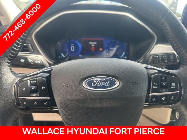 2021 Ford Escape SEL
