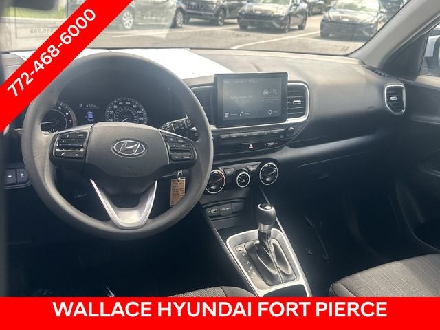 2022 Hyundai Venue SE