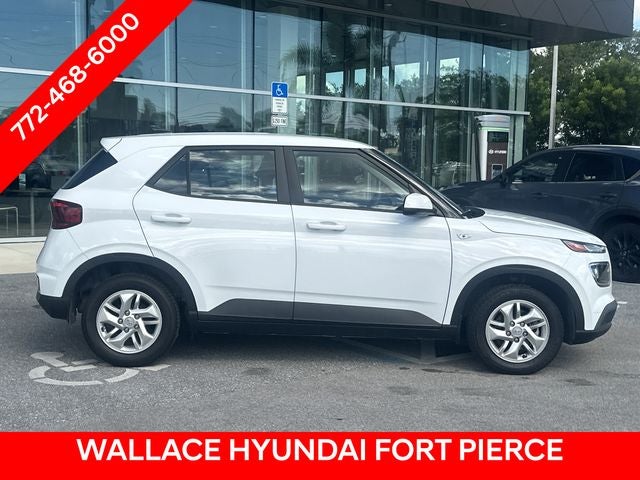 2022 Hyundai Venue SE