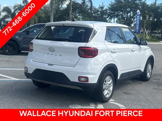 2022 Hyundai Venue SE