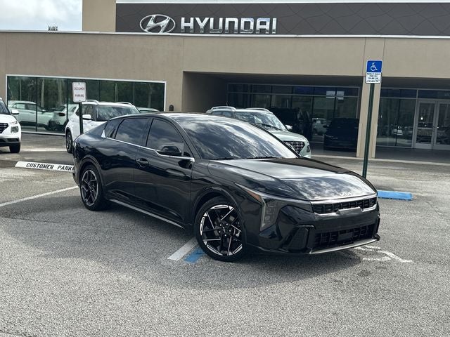 2025 Kia K4 GT-Line