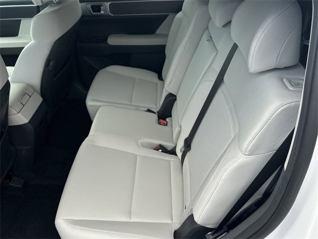 2025 Hyundai Santa Fe SE