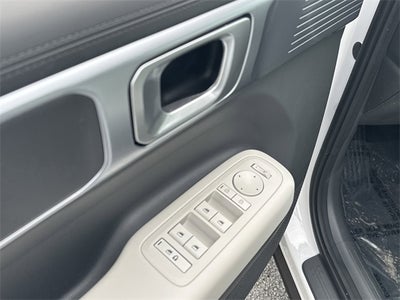 2025 Hyundai Santa Fe SE