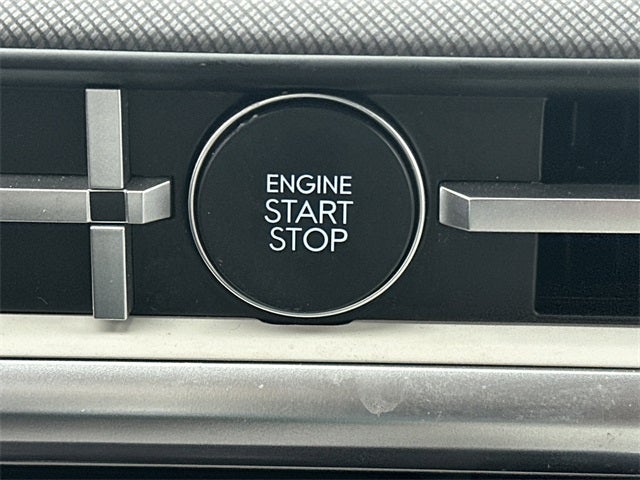 2025 Hyundai Santa Fe SE