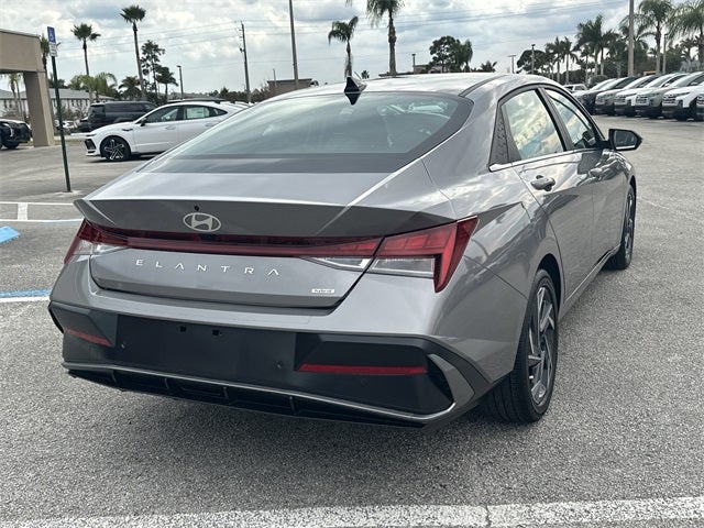 2024 Hyundai Elantra Hybrid Limited