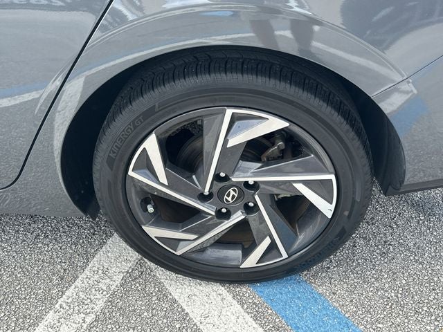 2024 Hyundai Elantra Hybrid Limited