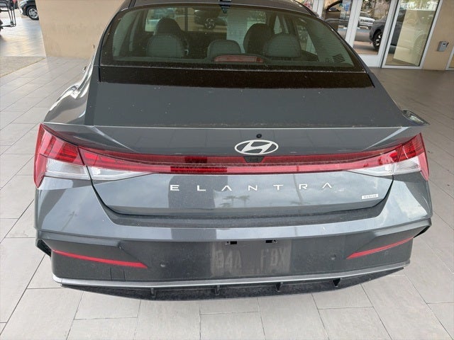 2024 Hyundai Elantra Hybrid Limited