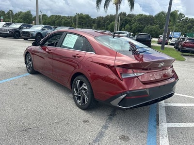 2024 Hyundai Elantra Limited