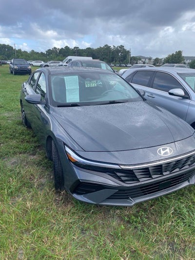 2024 Hyundai Elantra SEL