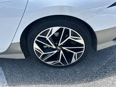 2024 Hyundai IONIQ 6 SEL
