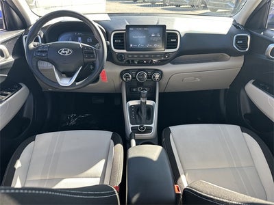 2023 Hyundai Venue SEL