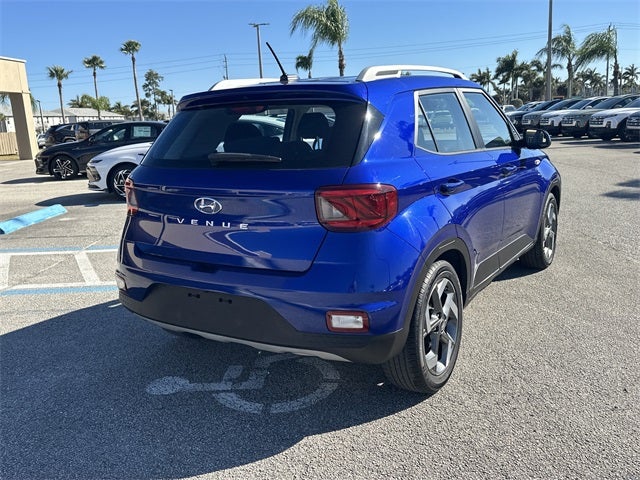 2023 Hyundai Venue SEL