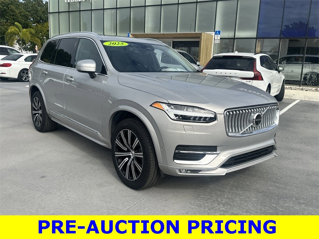 2025 Volvo XC90 B6 Plus 7-Seater