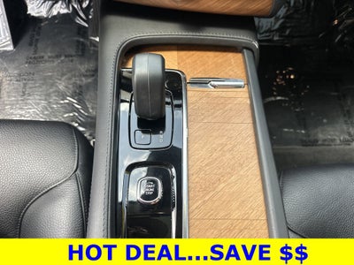 2023 Volvo XC90 B6 Plus 7-Seater