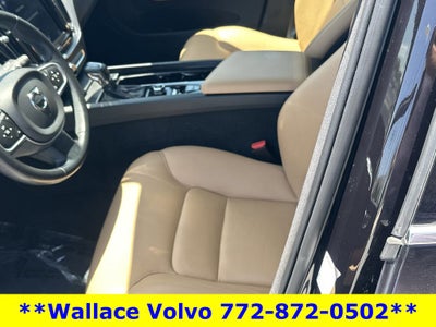 2020 Volvo XC60 T5 Momentum