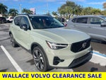 2023 Volvo XC40 B4 Plus Dark Theme