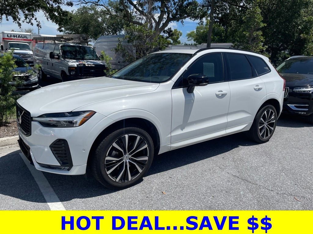 2024 Volvo XC60 B5 Plus Dark Theme