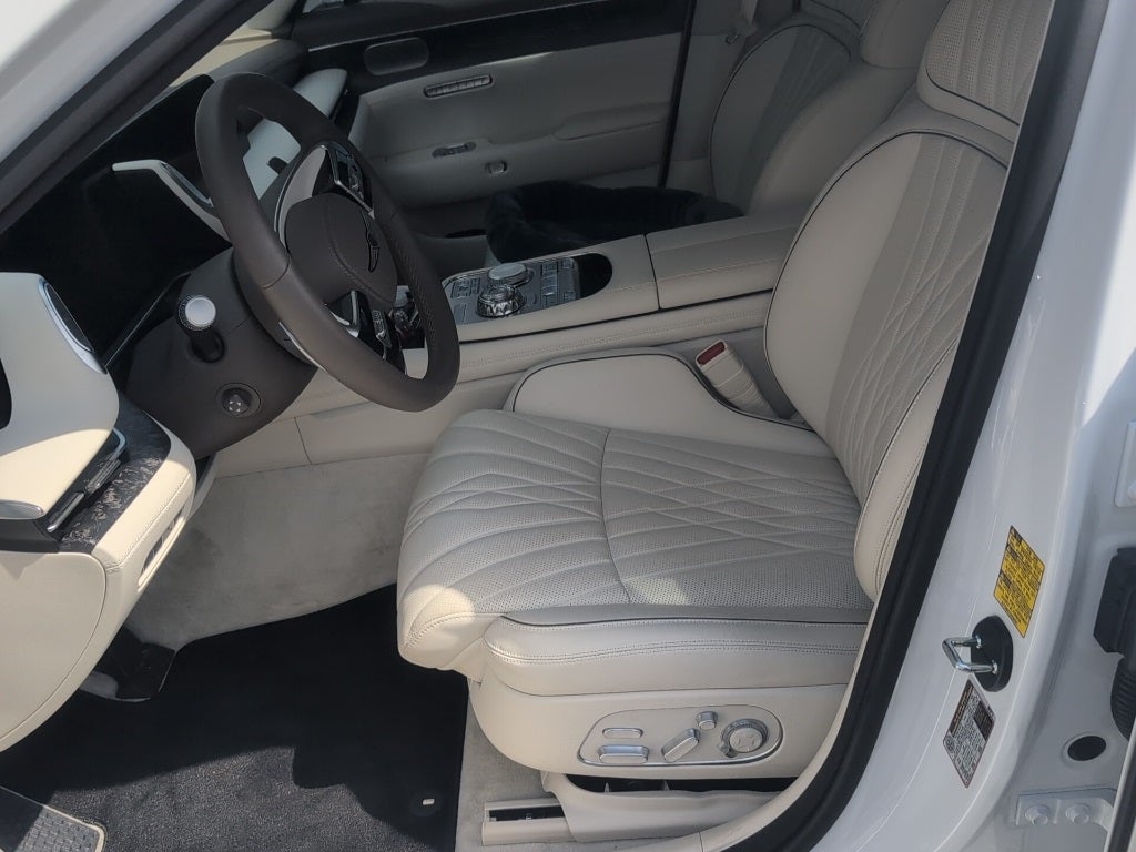 2025 Genesis G90 3.5T e-SC