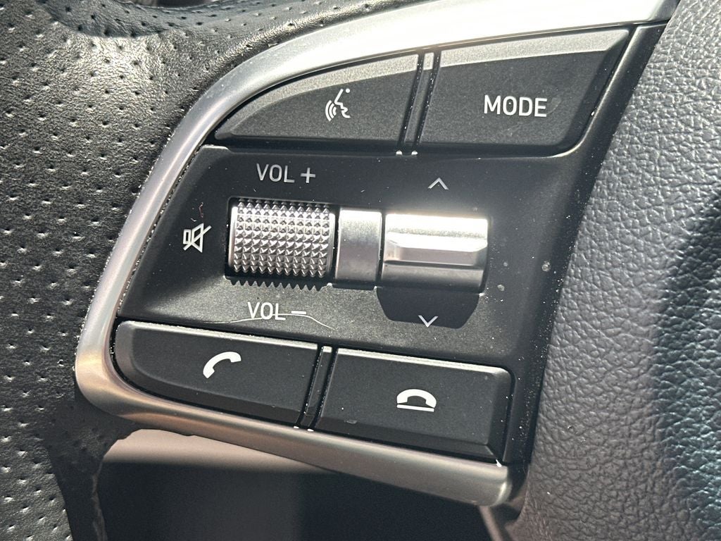 2021 Genesis G70 2.0T