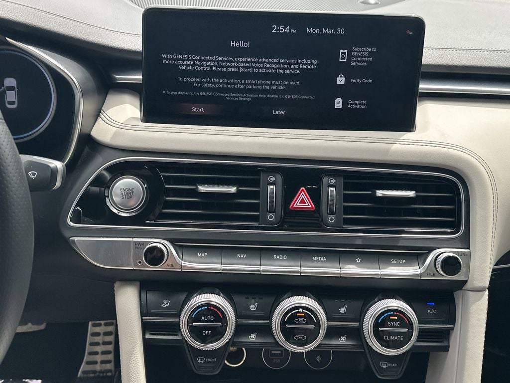 2023 Genesis G70 2.0T