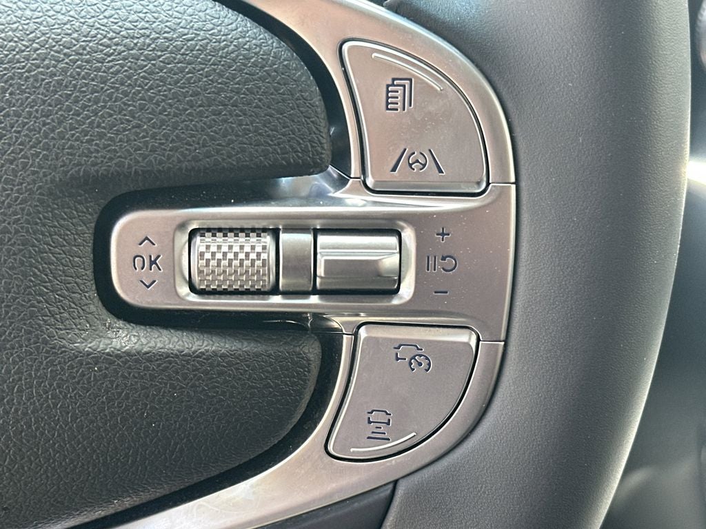 2025 Genesis GV70 2.5T Select