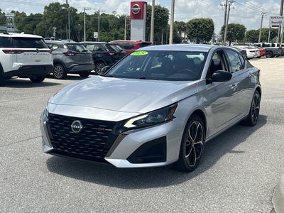 2025 Nissan Altima 2.5 SR