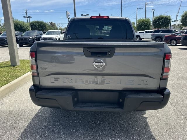 2022 Nissan Frontier S