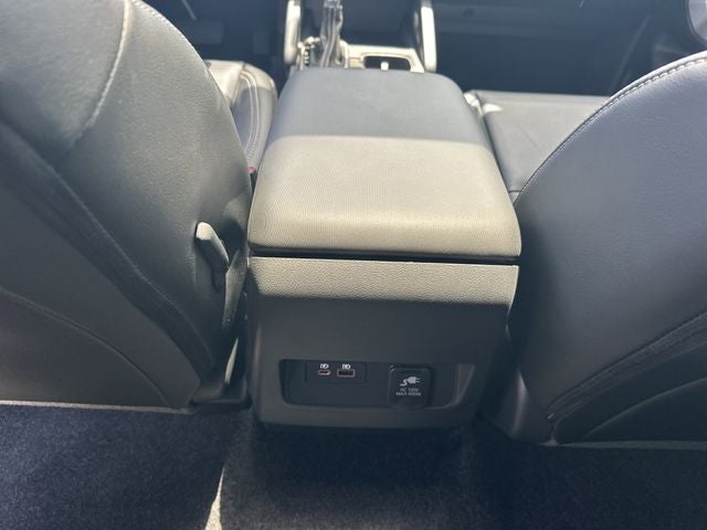 2024 Nissan Frontier SL
