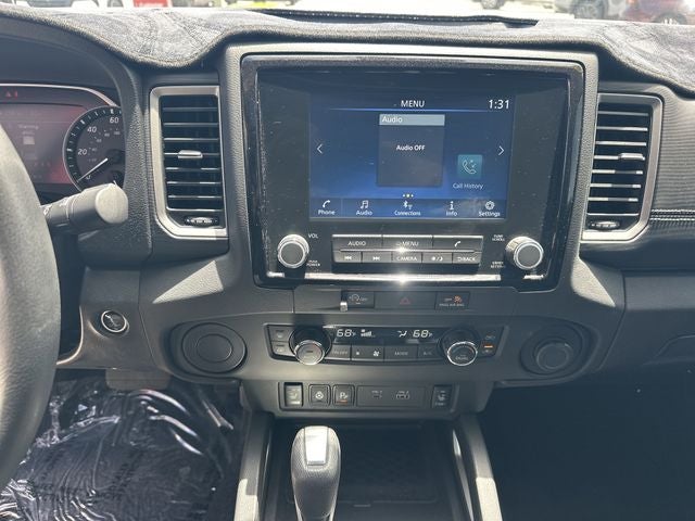 2024 Nissan Frontier SL