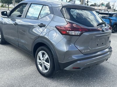 2021 Nissan Kicks S