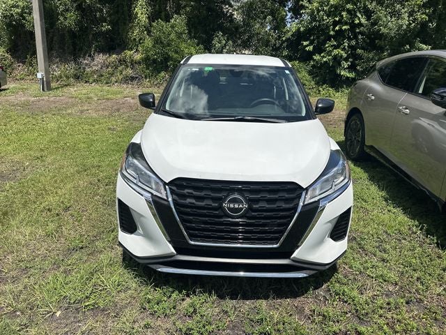 2023 Nissan Kicks S