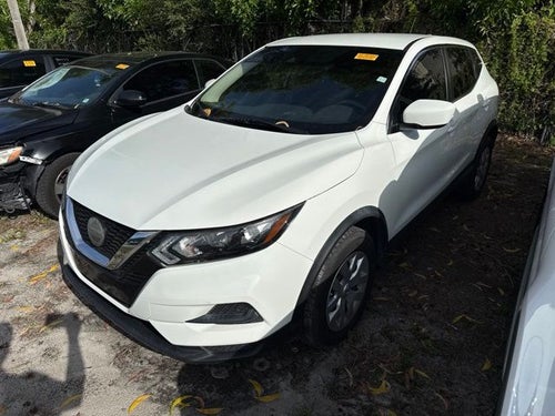 2020 Nissan Rogue Sport S