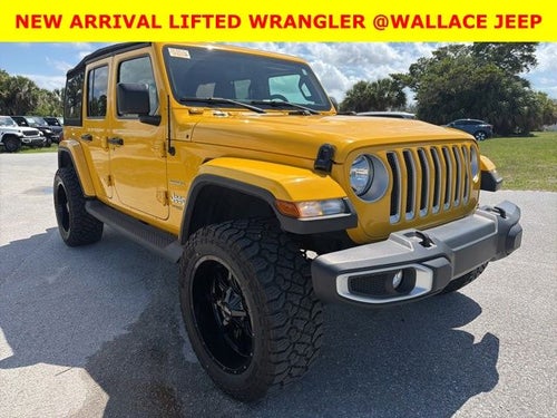 2020 Jeep Wrangler Unlimited Sahara **LIFTED**
