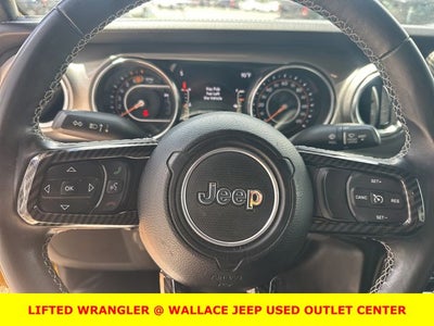 2020 Jeep Wrangler Unlimited Sahara **LIFTED**