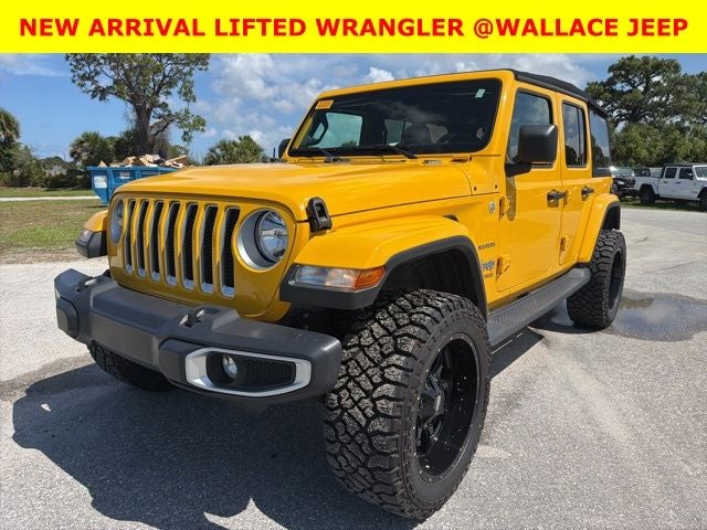 2020 Jeep Wrangler Unlimited Sahara **LIFTED**