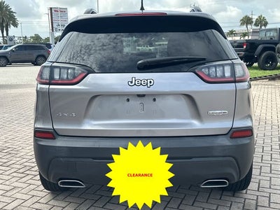 2022 Jeep Cherokee Latitude Lux