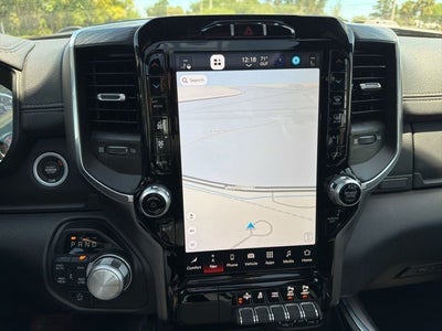 2023 RAM 1500 Laramie w/ Air Suspension