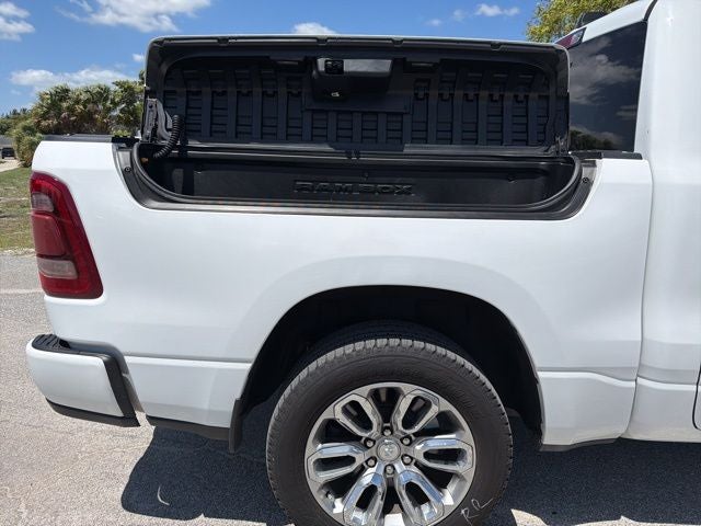 2023 RAM 1500 Laramie w/ Air Suspension