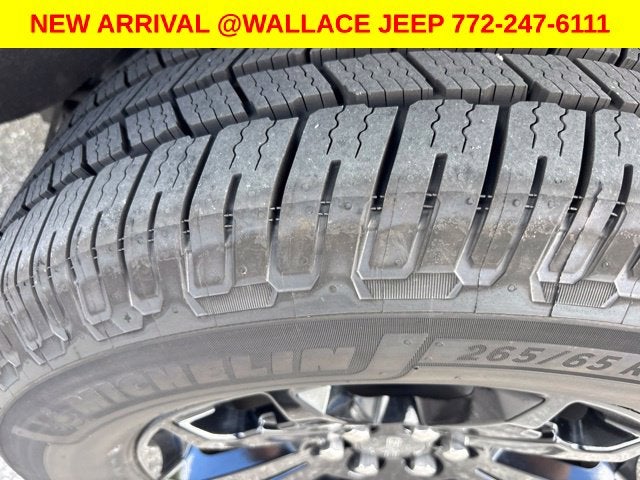 2022 GMC Canyon AT4 w/Leather