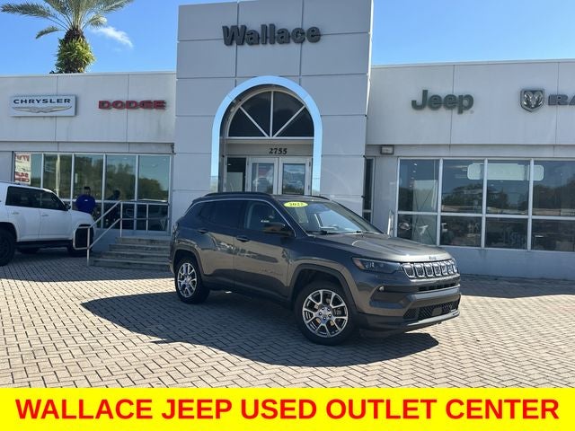 2022 Jeep Compass Latitude Lux