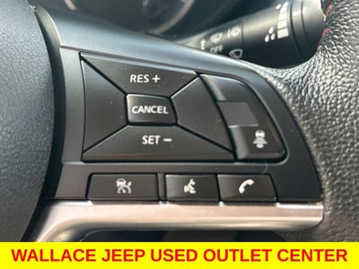 2025 Nissan Versa 1.6 SR