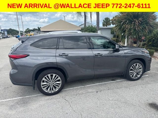 2022 Toyota Highlander Platinum