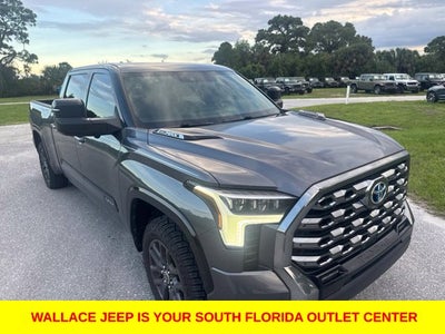2023 Toyota Tundra Hybrid Platinum