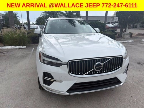 2022 Volvo XC60 B5 Inscription