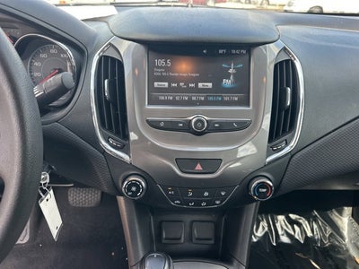 2018 Chevrolet Cruze LT **CARFAX Clean ** 29/40 City/Highway MPG