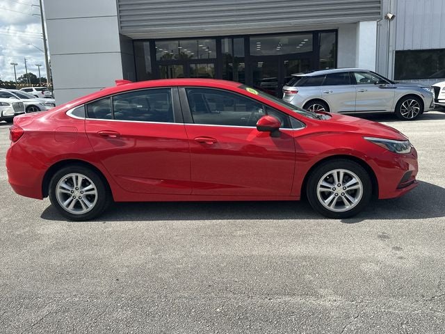 2018 Chevrolet Cruze LT **CARFAX Clean ** 29/40 City/Highway MPG