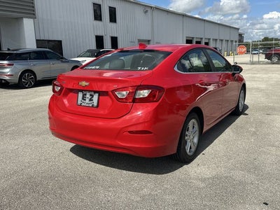 2018 Chevrolet Cruze LT **CARFAX Clean ** 29/40 City/Highway MPG
