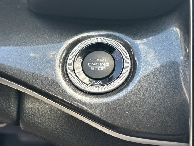 2022 Jeep Grand Cherokee Altitude
