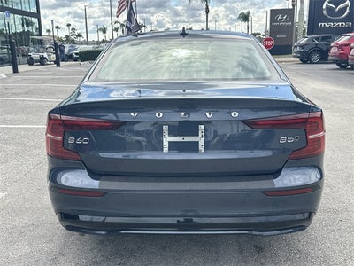 2024 Volvo S60 B5 Core Dark Theme